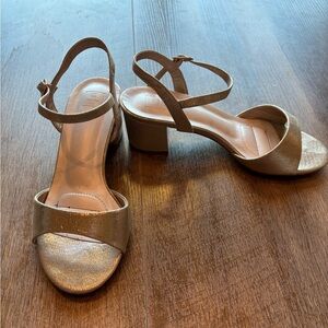 DB Studio low block heel. Size 7. Worn once.